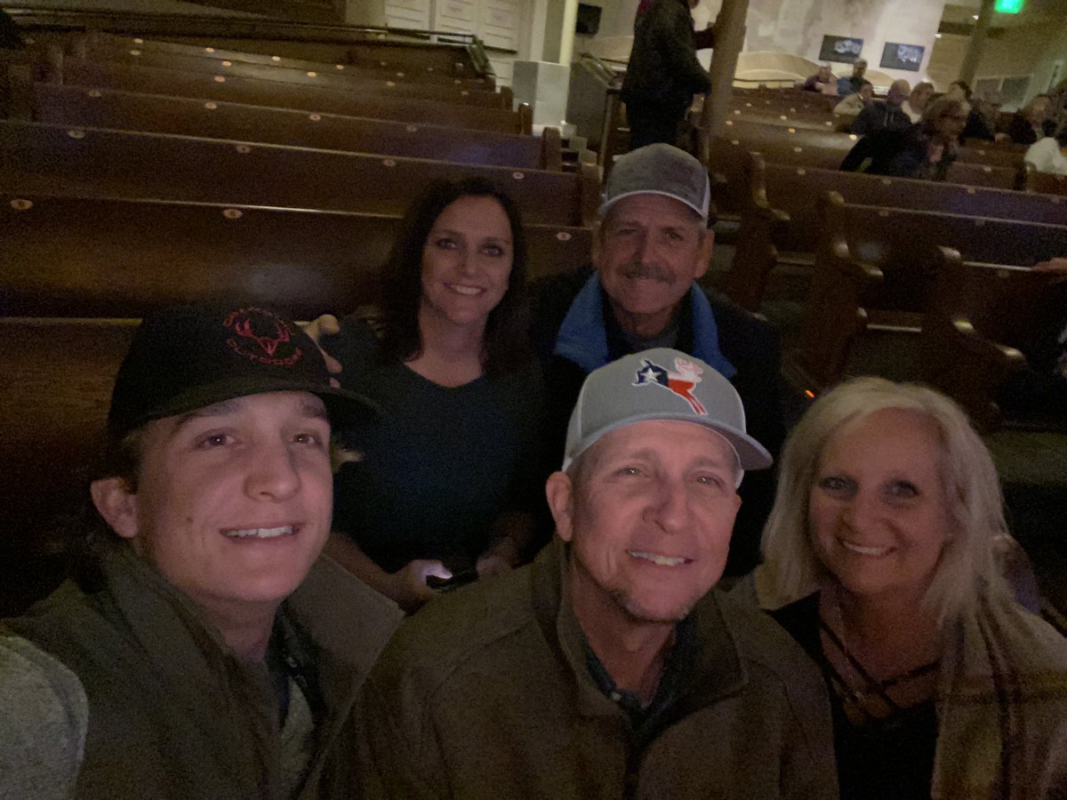 KodiHuff's tweet photo. #Opry https://t.co/yNsOQSziy0