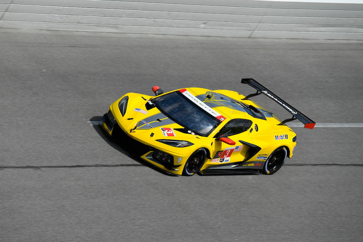 MichelinRaceUSA's tweet photo. 📸 Dawn of a new era. The pair of new @CorvetteRacing #C8R cars hit the track today for first public test session. #ROAR24 @TeamChevy https://t.co/nHkurLhhvP