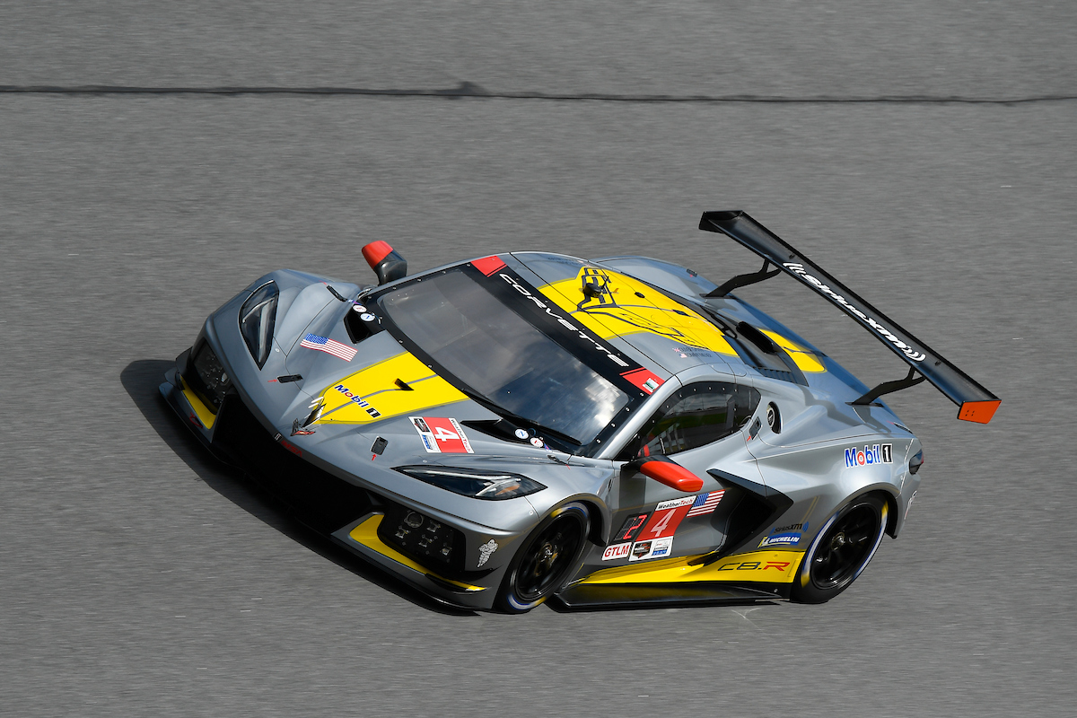 MichelinRaceUSA's tweet photo. 📸 Dawn of a new era. The pair of new @CorvetteRacing #C8R cars hit the track today for first public test session. #ROAR24 @TeamChevy https://t.co/nHkurLhhvP