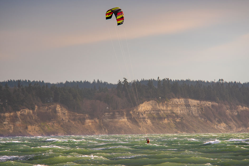 GoWhidbeyCamano's tweet photo. The wind was blowing and the sun was out at Double Bluff Beach. And yes, they got airborne!
https://t.co/7HvrSt5dbk
#Whidbey
#kiteboarding
#DriveOffTheMainland https://t.co/IyPl4yMRo9