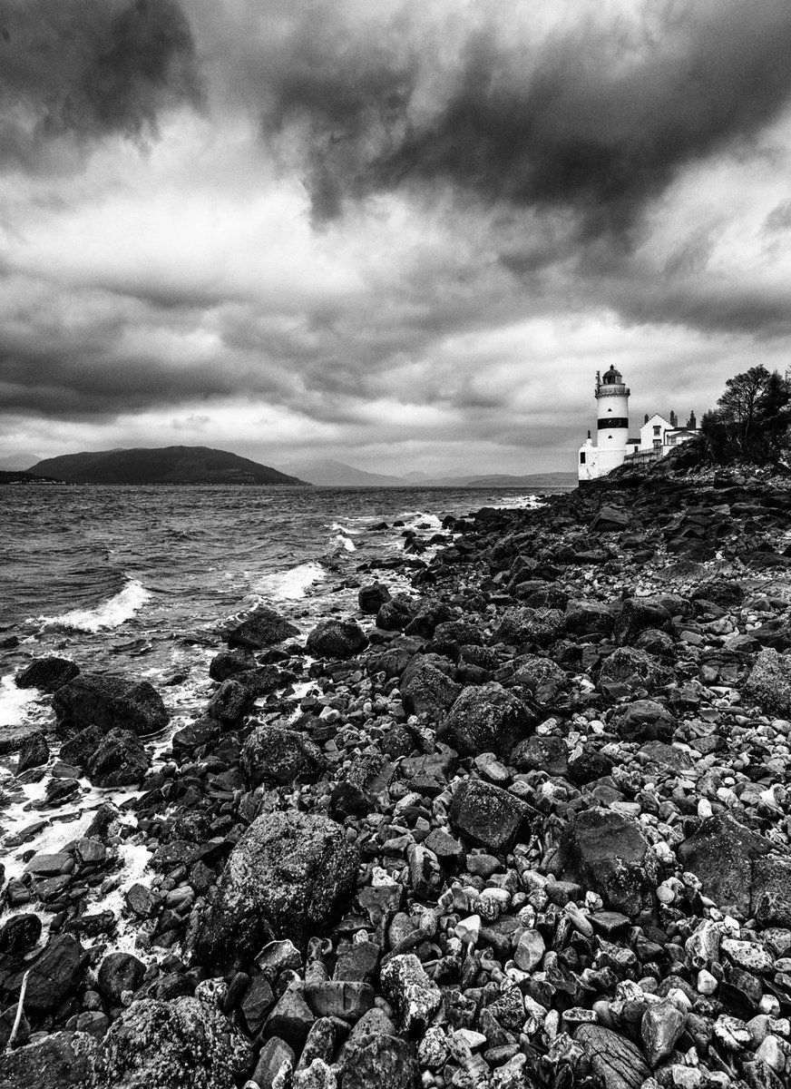 On our recent trip to #scotland we were fortunate enough to spend some time photographing Cloch Lighthouse.

#photography #clochlighthouse #goodtimesoutside