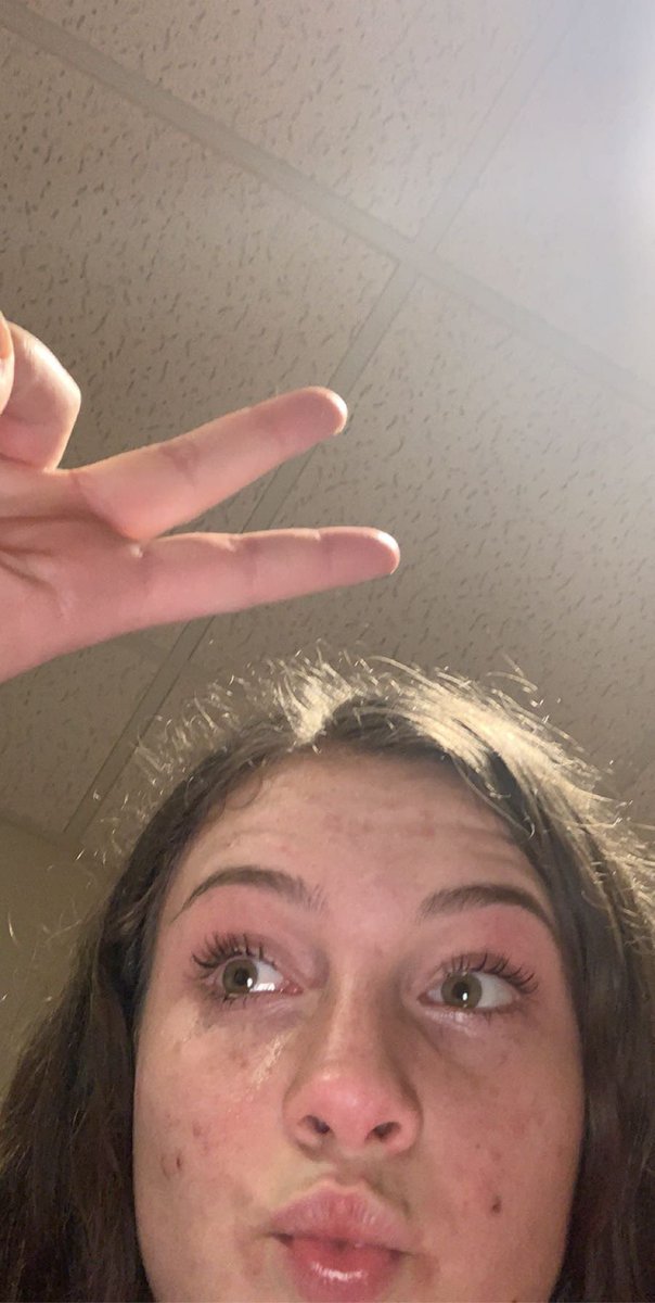 maddiefield5's tweet photo. Don’t mind my running mascara... I just cane from the vulnerability workshop. I said :😗✌️ #pamemefest20 https://t.co/5jo7xxkRVF