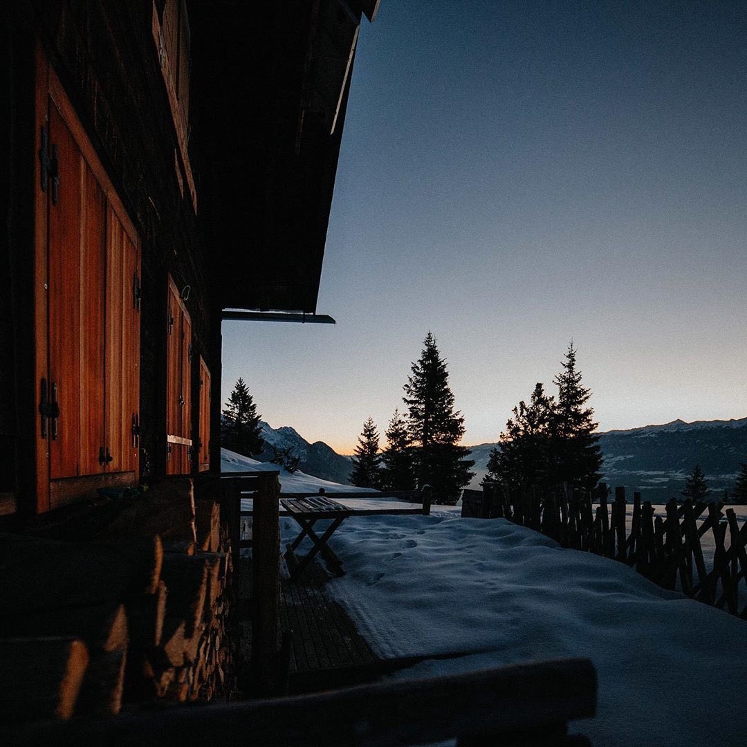 pixcassoart's tweet photo. Calm sunset https://t.co/pZAGPygyZE