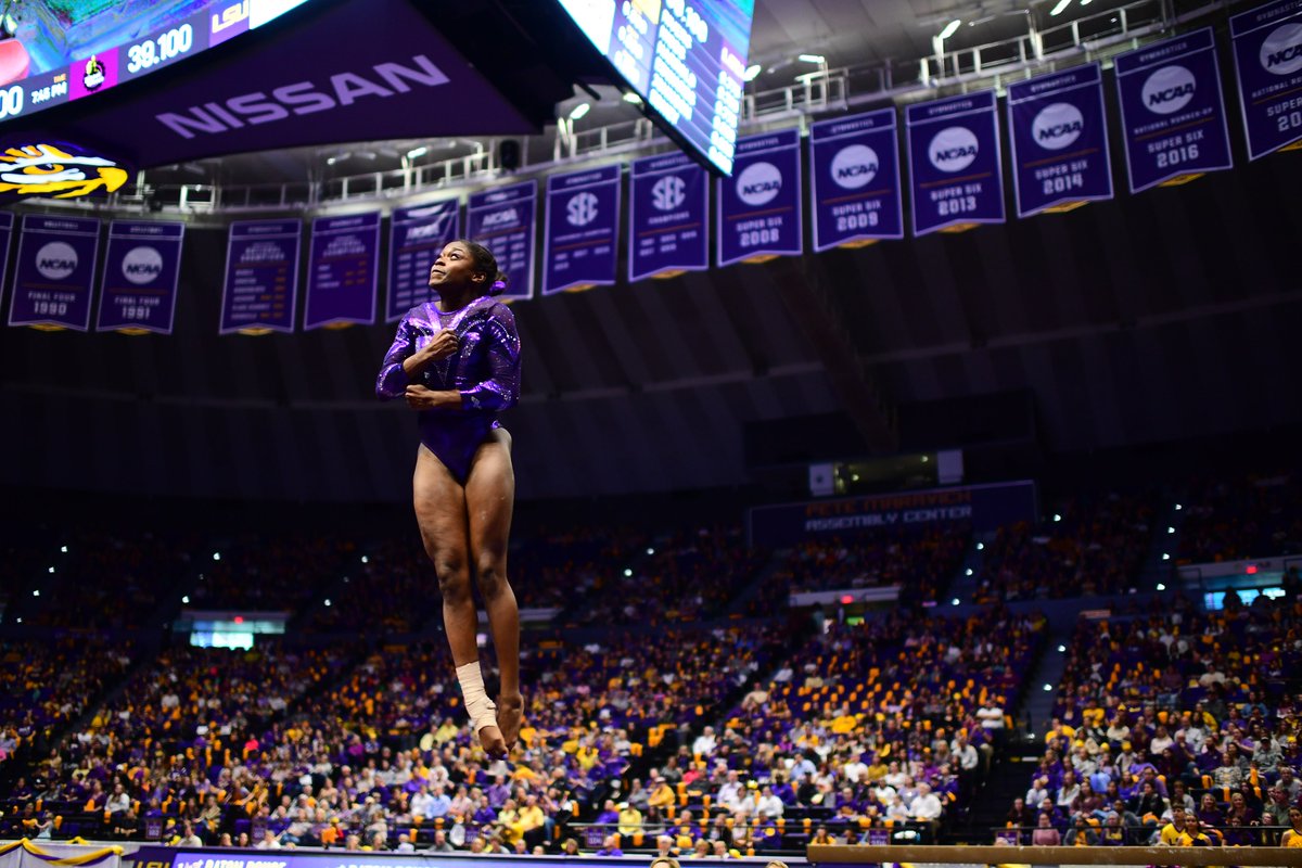 LSUgym's tweet photo. The freshman breaking out the Double Yurchenko on opening night 😳 https://t.co/g7WYgFXqDC