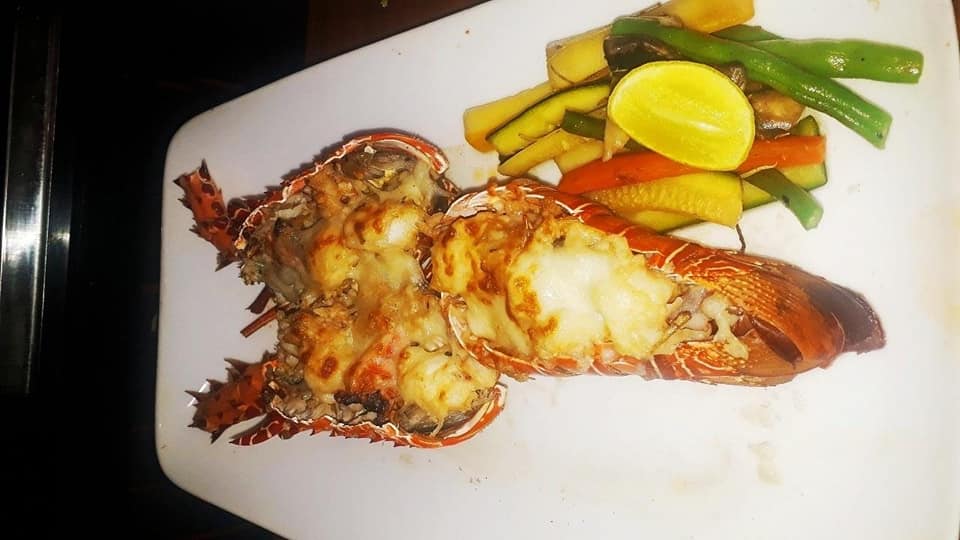 FidalgoHotelGoa's tweet image. Weekends here and we are here too!
Satiate your juicy tender meat cravings and yes there is special for the vegans too. Drop in at Hotel Fidalgo and try it for yourself.#hotelfidalgo #Chillinspice #panaji #goa #lunch #dinner #weekendfood #buffetlunch #buffetdinner #veganspecial