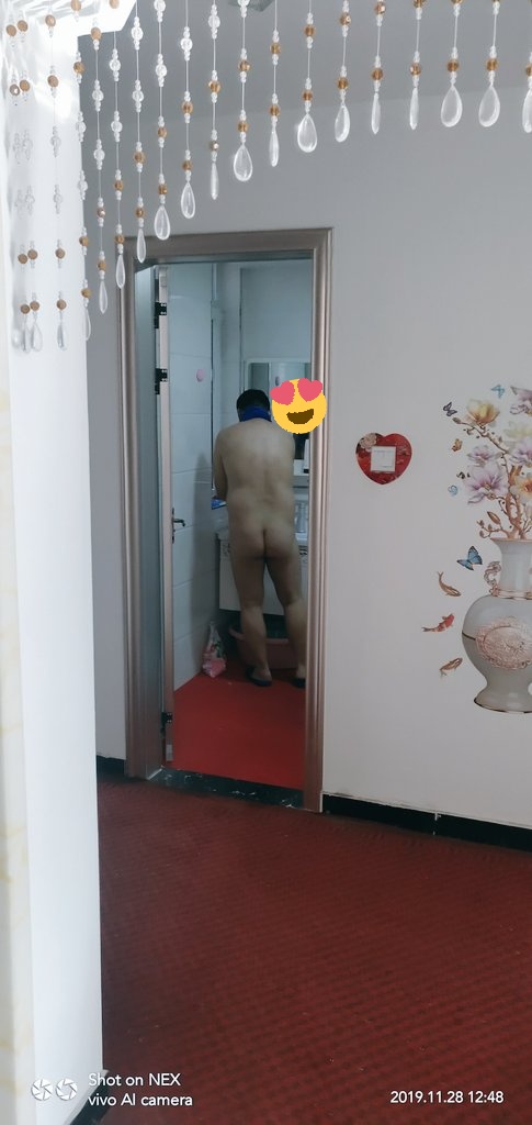 891020guo's tweet photo. 洗干净撅好，老子要探索你体内的小秘密！😏😏😏 https://t.co/pLrbsvFvTJ