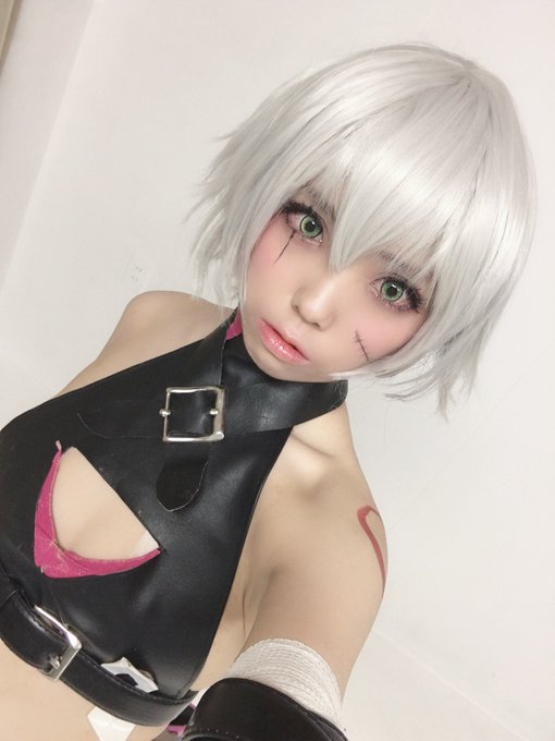 コスプレイヤー篠田ゆなのTwitter画像1