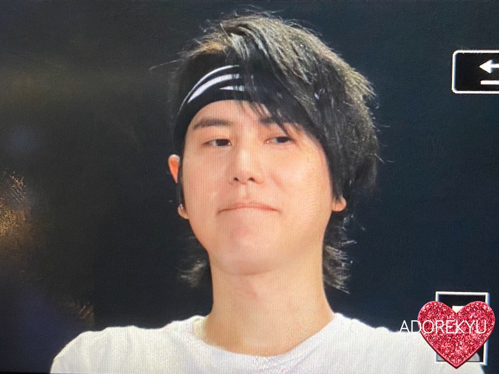 크리스탈 𝘊𝘙𝘠𝘚𝘛𝘈𝘓𝘓 🔮 tweet media