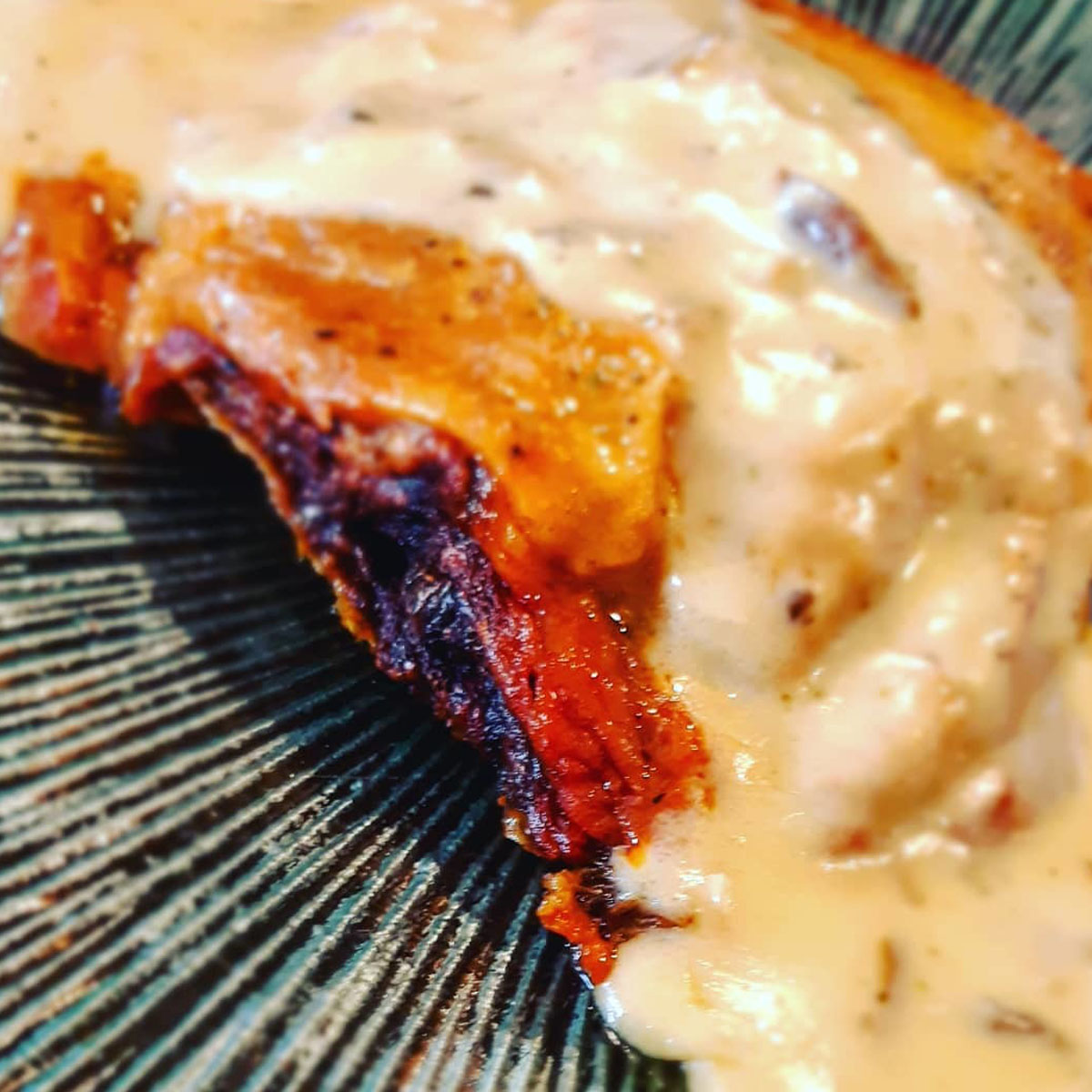 Si pudieras recordar para siempre el sabor de un instante único ¿cuál sería? El nuestro lo tenemos muy claro: cada vez que recibimos a nuestros clientes en Sasha. 
Gracias por elegirnos. 

Porque Bienvenid@ a casa, bienvenid@ a #Sasha 😊 

📷 Jony_gomezf