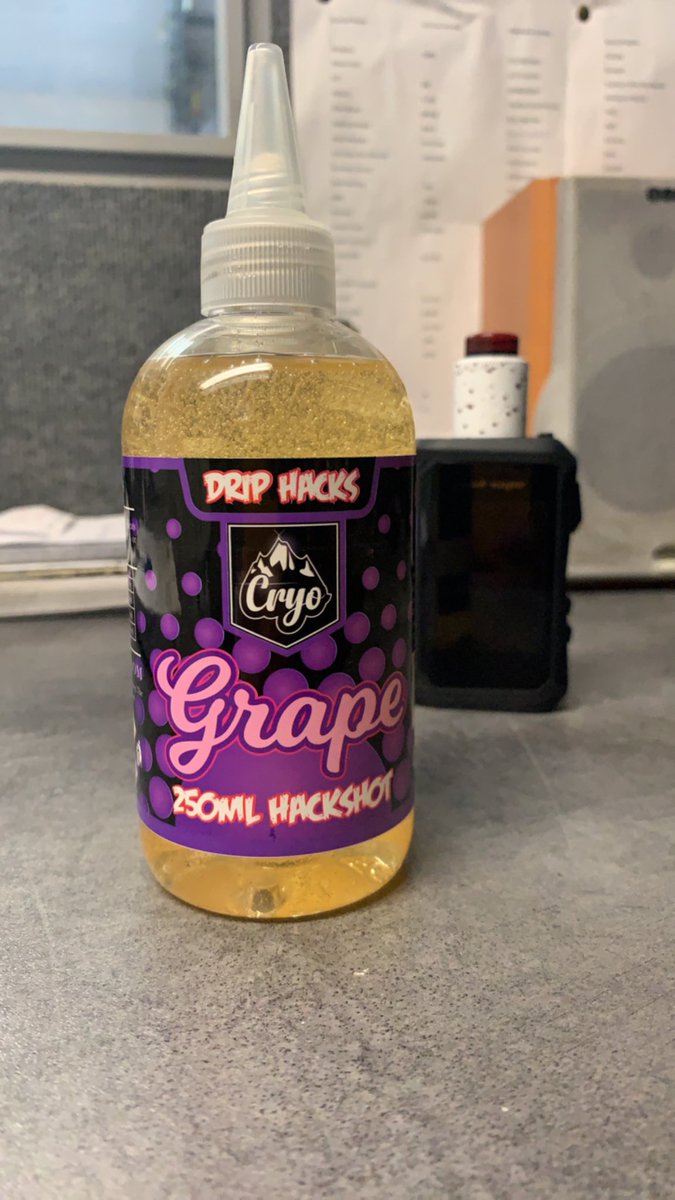 DanielleEvs98's tweet photo. Just mixed my first e juice and I must say Iβm proud ππ»π€π» #ejuice #Vape #DripHacks https://t.co/iBikTXcpoa