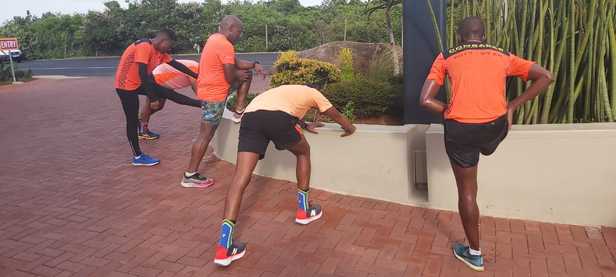 musa_majola's tweet photo. "Run often. Run long. But never outrun your joy of running." #26kmDone #LongRun #EasyRunners #Siyaqhuba ๐ช๐โโ๏ธ๐โโ๏ธ๐โโ๏ธ https://t.co/m5fCxfdqQq