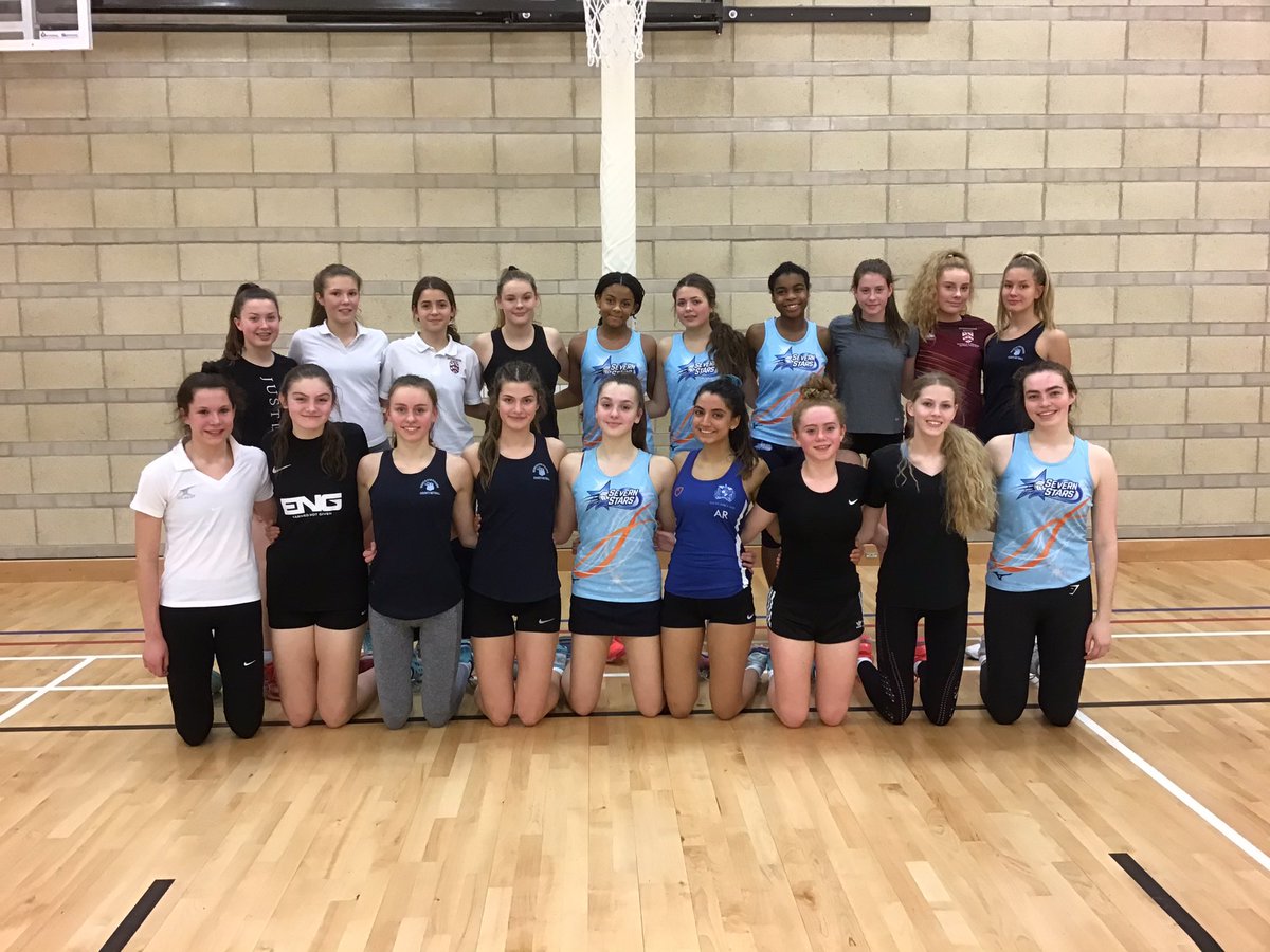 EKM05's tweet image. Friday ✅ 😁
19 eager ballers ✅🏐
2 competitive matches ✅👊🏽
Huge amounts of progress by all ✅🔥
Can only mean one thing #NOVAFriday ✅🌟

@ormandy_georgie @SevernStarsPP @KingsWorcester @BMETCNetball @WrekinCol 

#weareSTARS 

Good luck today @SevernStars @niajones92