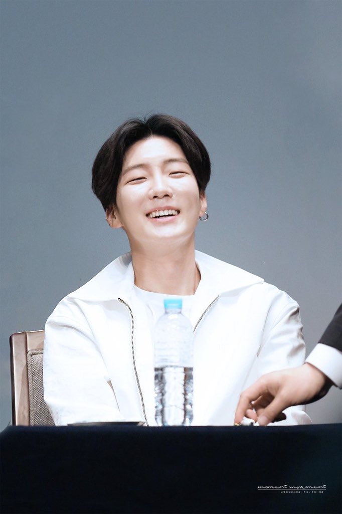 3. His eyes smile along with his lips, truly tells how sincere he always is  #HappySeunghoonDay  #SayMyNameSeunghoon