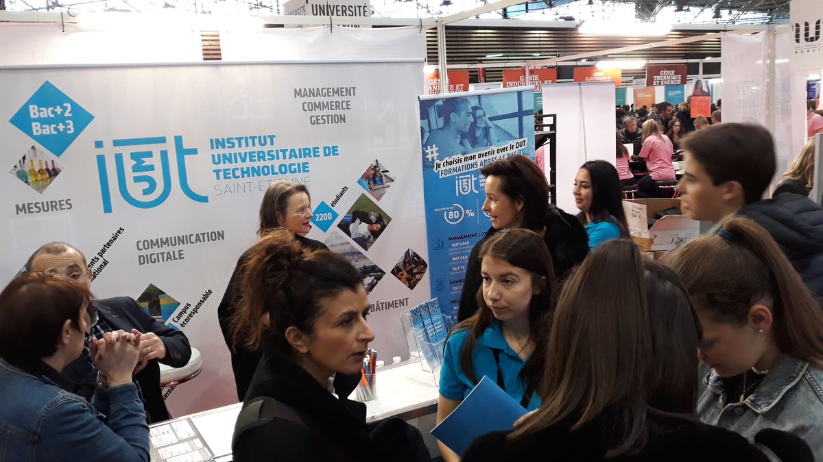 Deuxième jour pour <a href="/letudiantsalon/">L'Etudiant Salons</a> de Lyon ! L'<a href="/IUTsaintetienne/">IUT de Saint-Etienne</a> vous accueille aujourd’hui et demain jusqu’à 17h stand <a href="/IUT_ARL/">IUT Ain-Rhône-Loire</a>. <a href="/lesIUT/">Les IUT</a> #Parcoursup #formation #orientation #etudiant