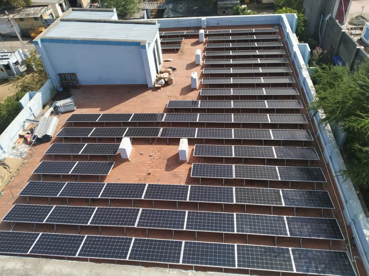 Sunlit_Future's tweet photo. Yet another branch of #Aravind_Eye_Hopital with Solar rooftop system. It's a wrap for installation of 36kWp Solar rooftop PV system on Aravind Eye Care Hospital in Tuticorin Tamilnadu. @waareegroup Solar modules &amp; @SolarEdgePV power optimizers were used https://t.co/2vDRxmns9A