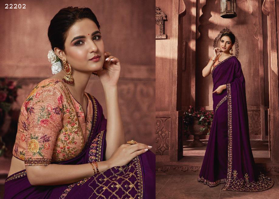 TheJahnara's tweet photo. π―% Original #PartyWearSaree #HeavyEmbroidery #SilkSaree #WWW.JAHNARACOLLECTIONS.COM
#Designer #Suit #Saree #Lehenga #Gown #Partywear #Bridalwear #BuyOnline #Bollywoodstyle #indianbride #pakistanibride #bridalsareee #bridallehenga #Partyweargown#Designersaree #Pishwas https://t.co/6KwtxeBgay