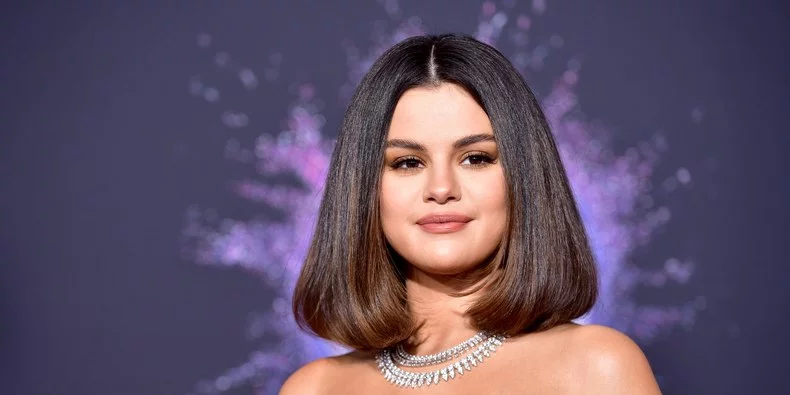 TheBeat97ABJ's tweet photo. We Play Hits On The #PLLiveShow w/ @SheddyOnTheBeat
▶️ "A Sweeter Place" - @selenagomez #RareOutNow https://t.co/aVFjJTh42G