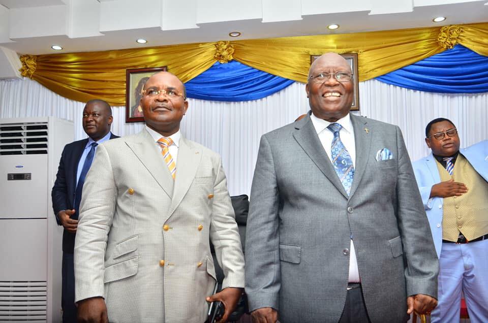 barutikasongo's tweet photo. @barutikasongo
 BK News du 10.02.2020 (Libreville Gabon ) : Le pasteur Baruti a salué hier les fidèles de Plein Évangile du Pasteur Mosengo et a prononcé les paroles des bénédictions pour eux parce que son cœur a été réjoui de l’accueil lui réservé. https://t.co/Ve3VoIa6sD