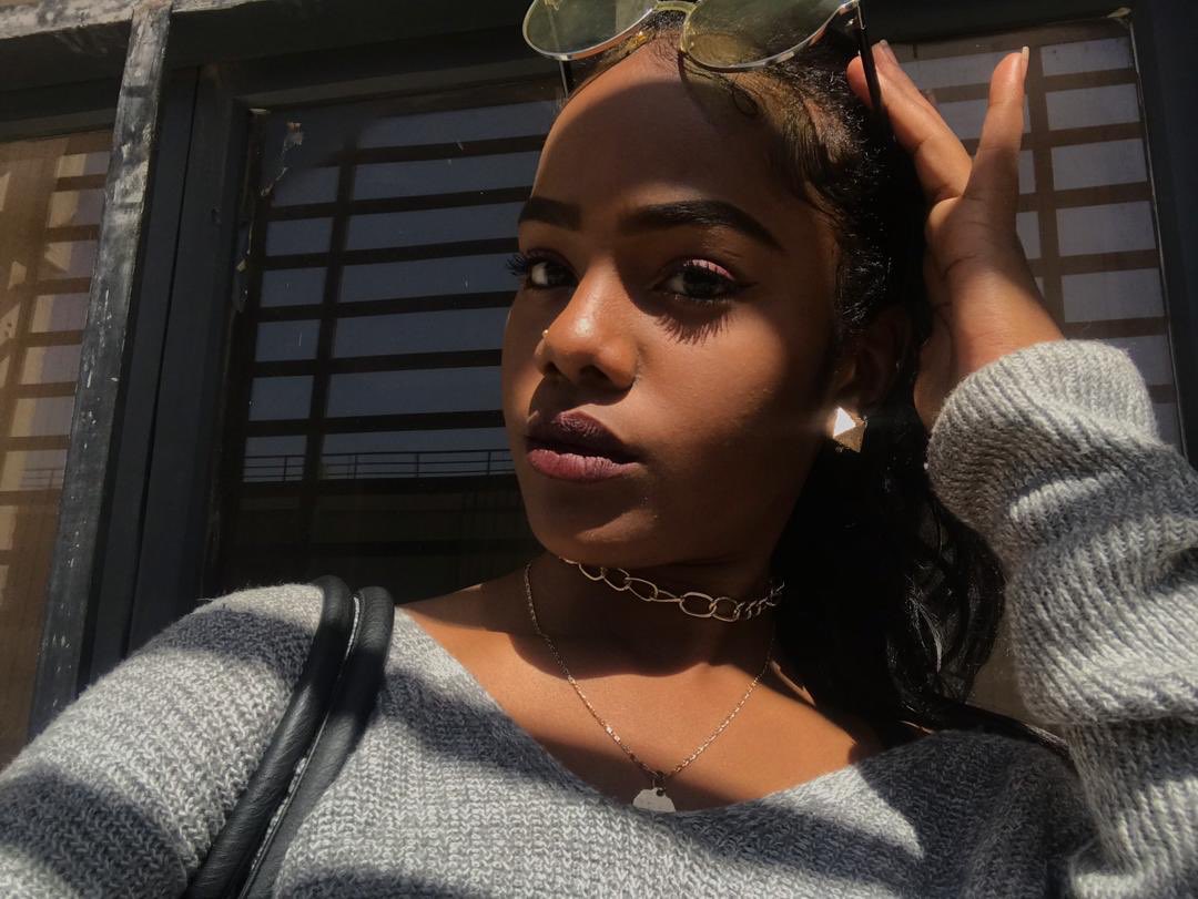 rhvx44133942's tweet photo. Sun kissed 🤪 https://t.co/Jf6XIMCA5m