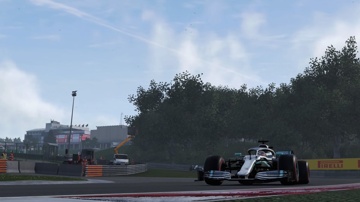 anija31's tweet photo. ハンガリーGPを制した #Mercedes #F12019 #FormulaOne2019 #PS4share https://t.co/vDnCtMFsd8