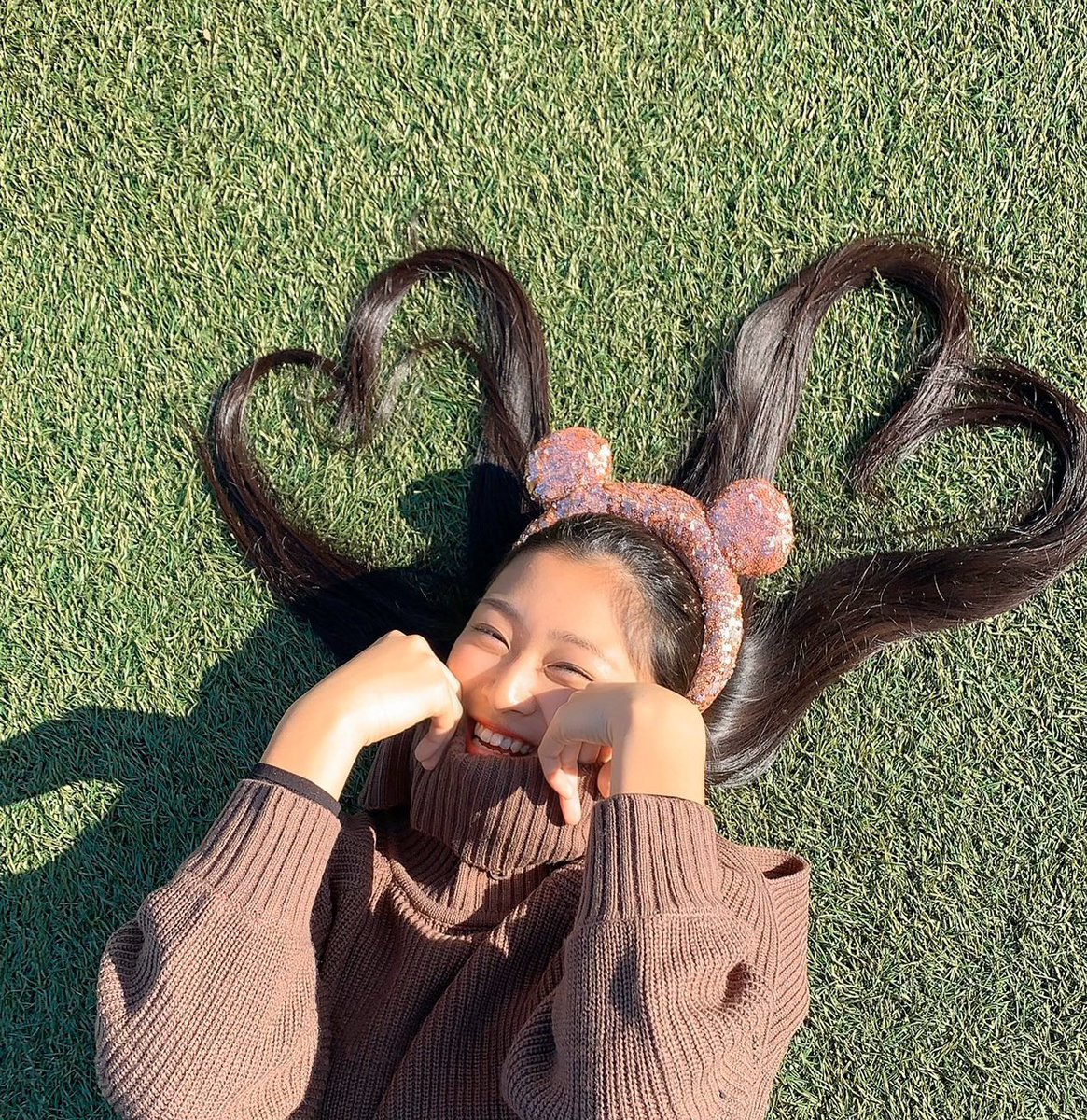 山口 夢菜 Jk 17歳 またまたusjに ヘアアレンジで可愛い写真撮れた Usj ユニバ ユニバーサルスタジオジャパン ヘアアレンジ ティム ティムコーデ ミニオン 芝生 L4l 山口夢菜 ゆな Yuna 女子高生 Jk コスメ メイク Happy Smile