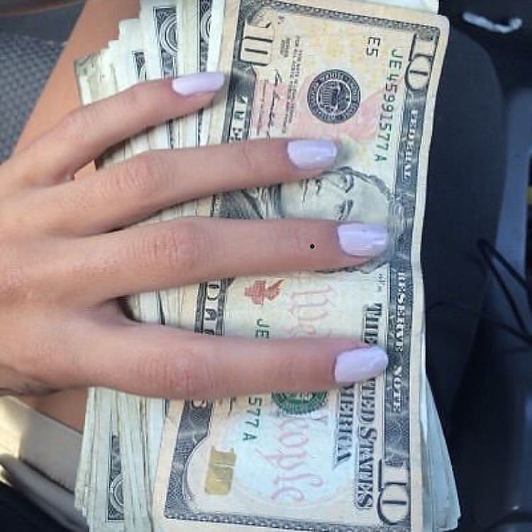 MrsAnthonySoni2's tweet image. Everyone is making large profit weekly from binary options trading so this is the right time to invest and start making lot of profit weekly from trading with me DM me now for more info
#binarytradeoptions #binaryoptions #tradingexperts #tradingexpert #tradingaccounts #business