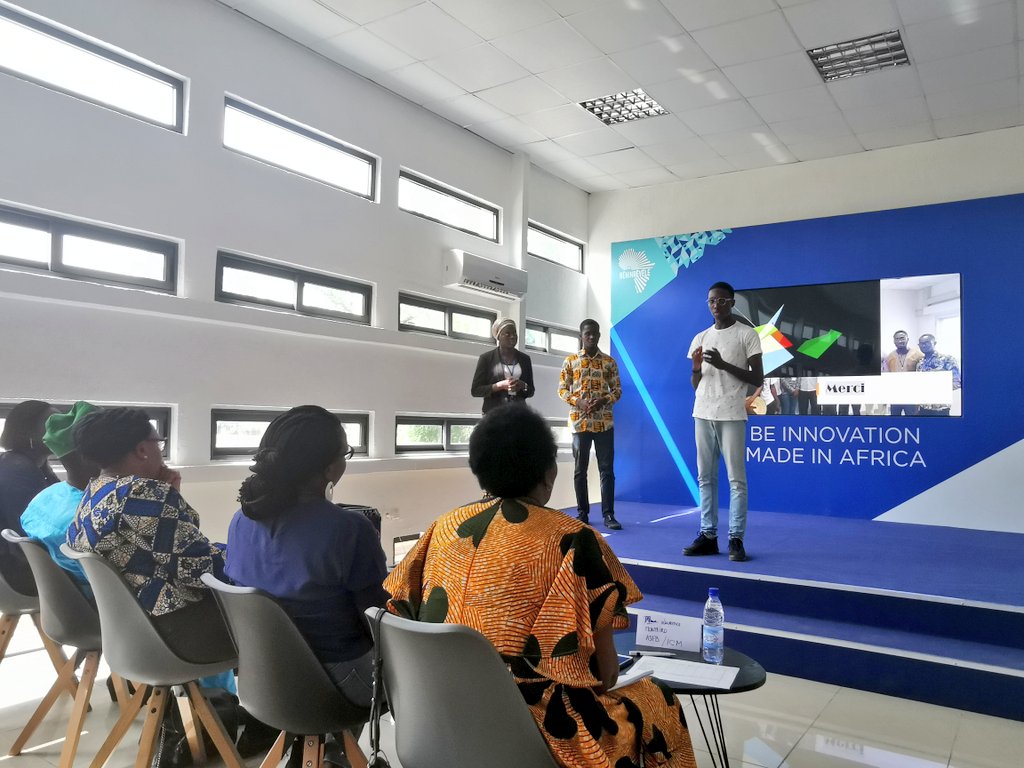 EpitechBenin's tweet image. Questions du jury et réponses de l'équipe Thanos
#ProjectWeek2020