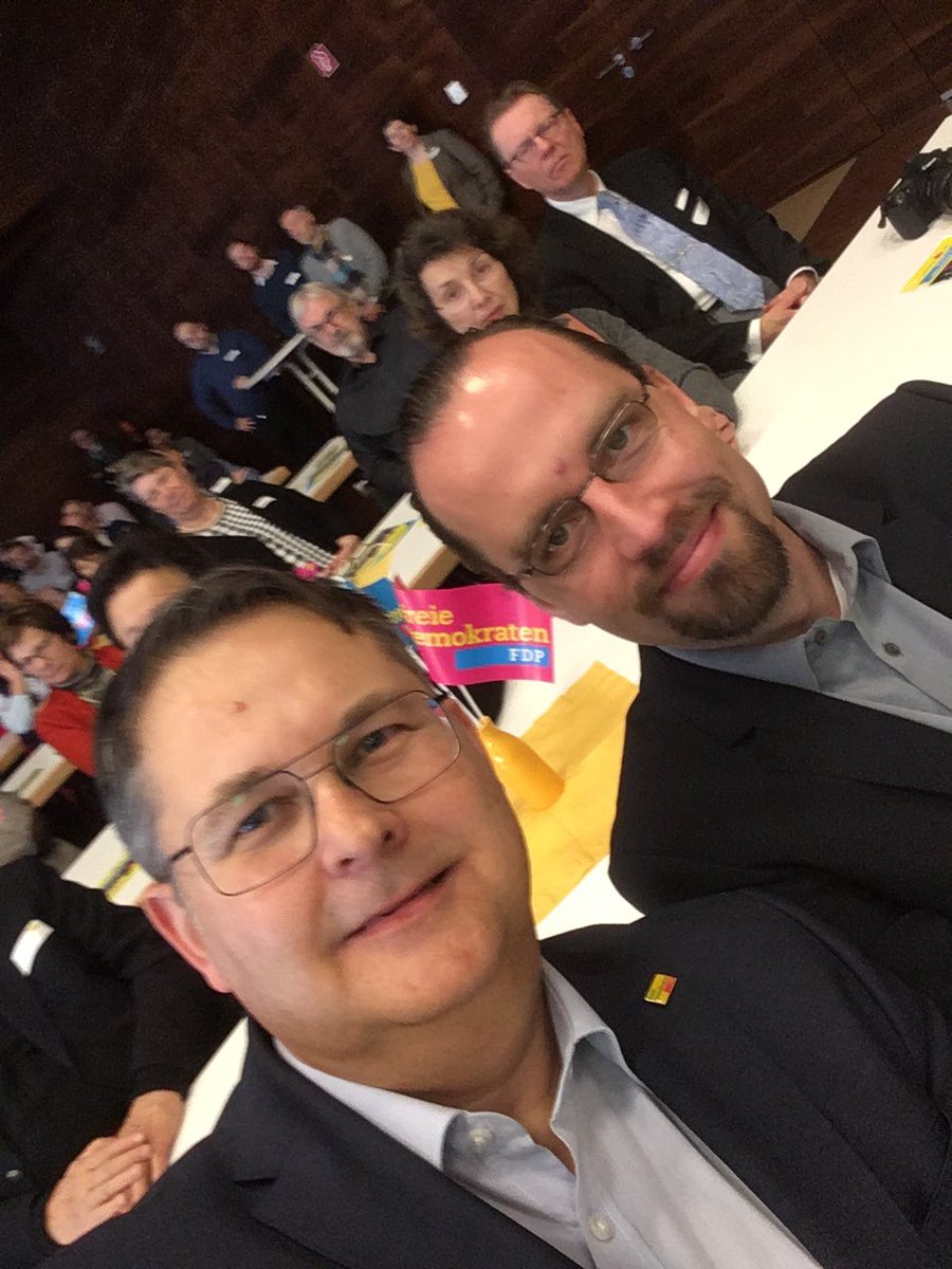 JG_Ripp's tweet photo. Toller Erfolg - 200 Gäste beim FDP Neujahrsempfang in Aschaffenburg mit MdL Dr. Helmut Kaltenhauser @UweProbst @DFoest @fdpbay @FdpPfeffer @MarcoBuschmann @c_jung77 @brennerbea @MdBKlein @fdp #FDP1920 #Digitalisierung #Bildung https://t.co/pPhuKxfa1G
