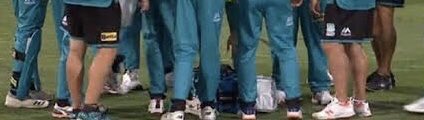 eamonnlousey's tweet image. Really hate the random black stripe on the back of the Heat pants too #bbl #getscorched