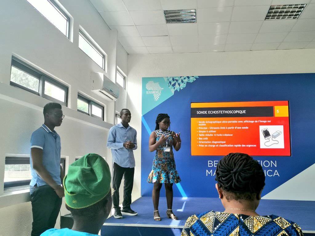 EpitechBenin's tweet image. Là, l'équipe répond aux questions du jury
#ProjectWeek2020