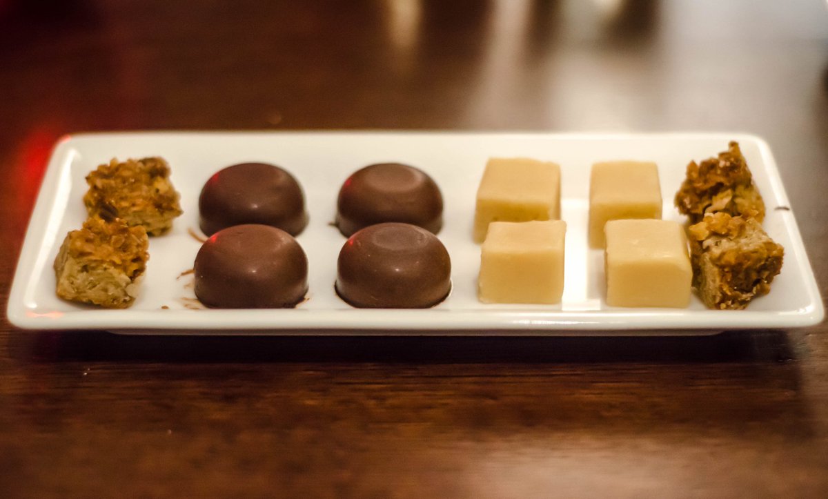 63TayStreet's tweet photo. Our tea menu is the perfect way to end a 63 lunch or dinner. @WeeTeaCompany offer a fantastic range of good quality teas and they match perfectly with our homemade petit fours...bliss! ☕️✨#TakeTimeForTea https://t.co/PPMHSyfehe
