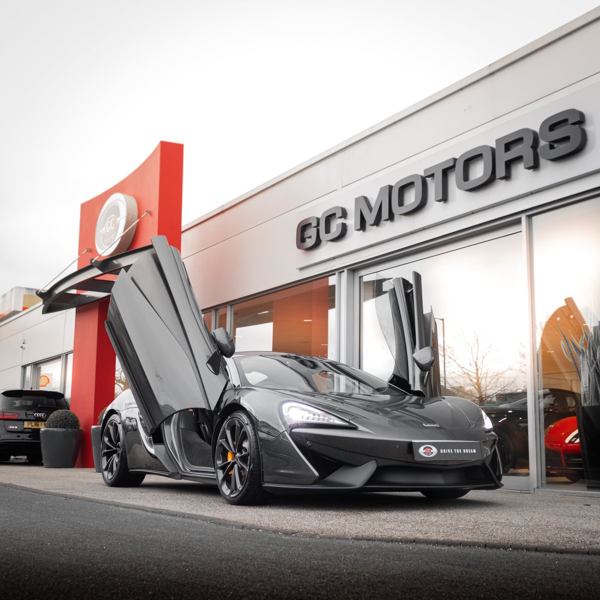 GCMotors's tweet photo. Welcoming our new arrival this morning... McLaren 540C now available.
βββββββββββββββββ
#Mclaren #MSO #MclarenMSO #570S #720s #P1 #MclarenUK #MclarenFans #Mclaren540c #V8 #SuperCars #SportsCars #Blacklist #GCMotors #Harrogate #CarsForSale https://t.co/okGx1TqpNP