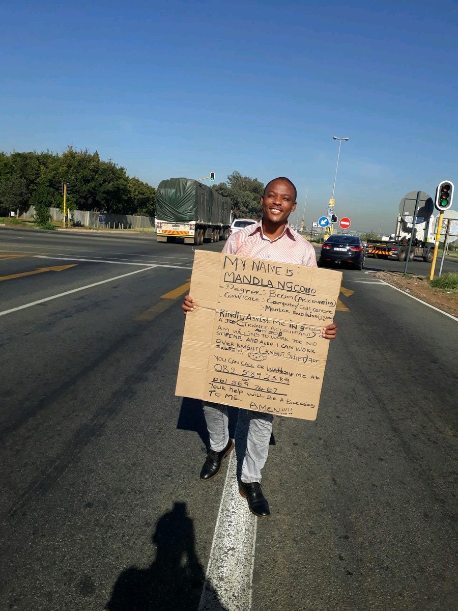 CareerAidAfrica's tweet photo. Let's assist Mandela who is willing to volunteer with no salary/stipend for 6 months as Accounting trainee or Auditor.
RT for Awareness! https://t.co/i6AKSkytCD