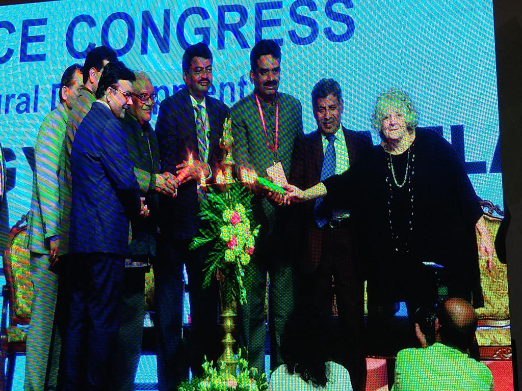 pearlmdsouza's tweet photo. Thousands of kids from schools across the city congregate to hear Nobel Laureate in Chemistry #AdaYonath and Indian Scientist Prof CNR Rao at the inaugural of #ChildrenScienceCongress at #IndianScienceCongress
#Bengaluru
@NewIndianXpress @XpressBengaluru @Cloudnirad https://t.co/24iSGKYpT7