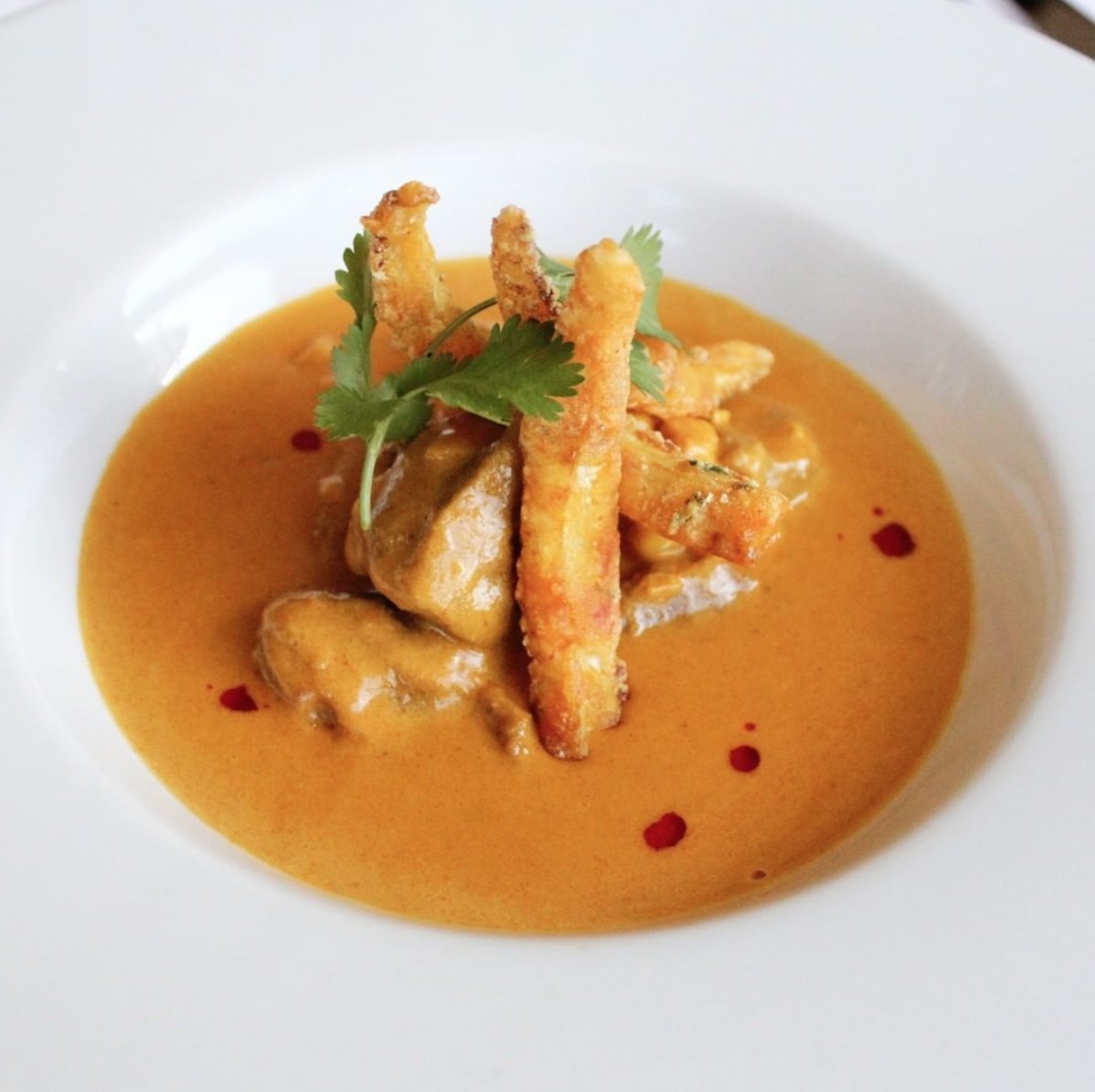 A signature dish in Chakra, our Makai Ka Soweta is a delicious lamb and sweet corn curry. It is also a great example of regional Indian cooking using local ingredients, creating a dish that is not only unique but also reflects its region of origin.