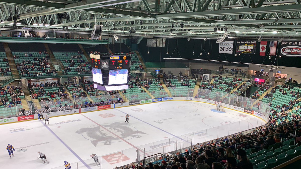 2TiemClass's tweet photo. Enjoying the rebels game! Go rebels go! @Rebelshockey Enjoying our seats in suite one! https://t.co/OHBSEWmexA