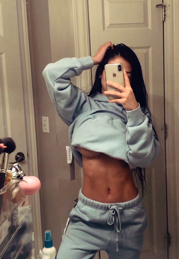 1LexiVixi's tweet photo. New cozy set #fearofgod https://t.co/07PodRdIUO