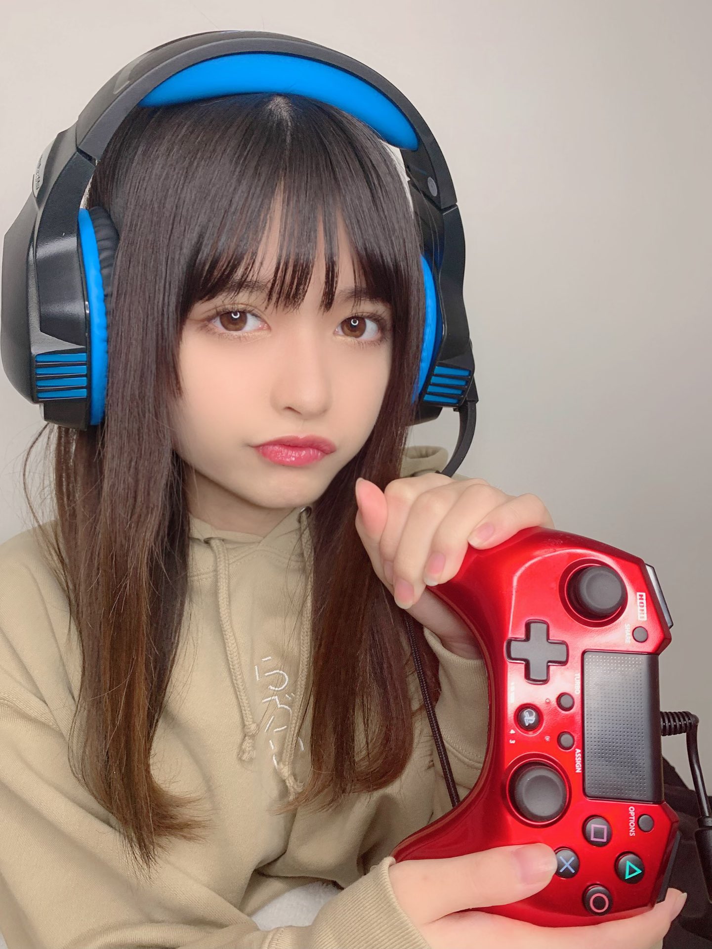 景井 ひな Su Twitter ゲーム配信はもうすぐできると思うので またできる時にtwitterやinstagramでお知らせしますね T Co Qwkiak4hhl T Co 2rcsheicec Twitter