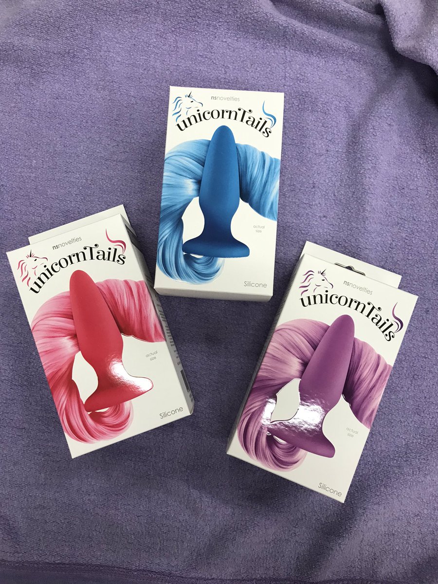 GNSexCast's tweet photo. Love the colors, these are incredibly popular tails. Anal play is and pony play almost are mainstream in 2020 https://t.co/txxLXwTMgU