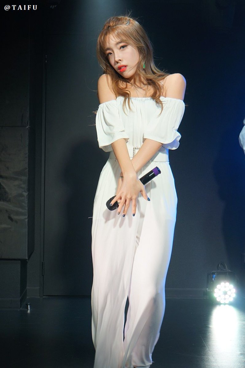 zxg02222's tweet image. LABELUP CONCERT:MERRY CHRIST MAS &amp;amp; HAPPY NEW YEAR
2020/01/03昼公演(全曲撮影可)参戦終了！
ユウ focus
MCもすっかりさまになっています
#LABELUP #ユウ #アイドルステージ