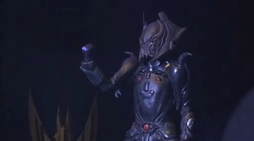 Oda よく ゼイビアックス将軍のスーツはどこにいったの という疑問が呈されますが ほぼ10年前に日本で開催してdvd化もしてるkrdkのスペシャルイベントに登場してるから 他のスーツと一緒に来日してることは確定している訳で 東映がドコベント空間に