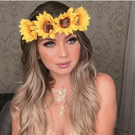 makeupcurso's tweet photo. Maquiagem para carnaval!!!
Curso de maquiagem na web
Para ver todas as informações e se cadastrar, acesse o link👇👇
https://t.co/QmeD2I0XRT
#make #maquiagem  #makeevida #makeuptutorial #makeup #maquiagemperfeita #maquiagemnaweb #makeuptutorial #makeupdomundo #maquiagemlovers https://t.co/clo37gIAwY