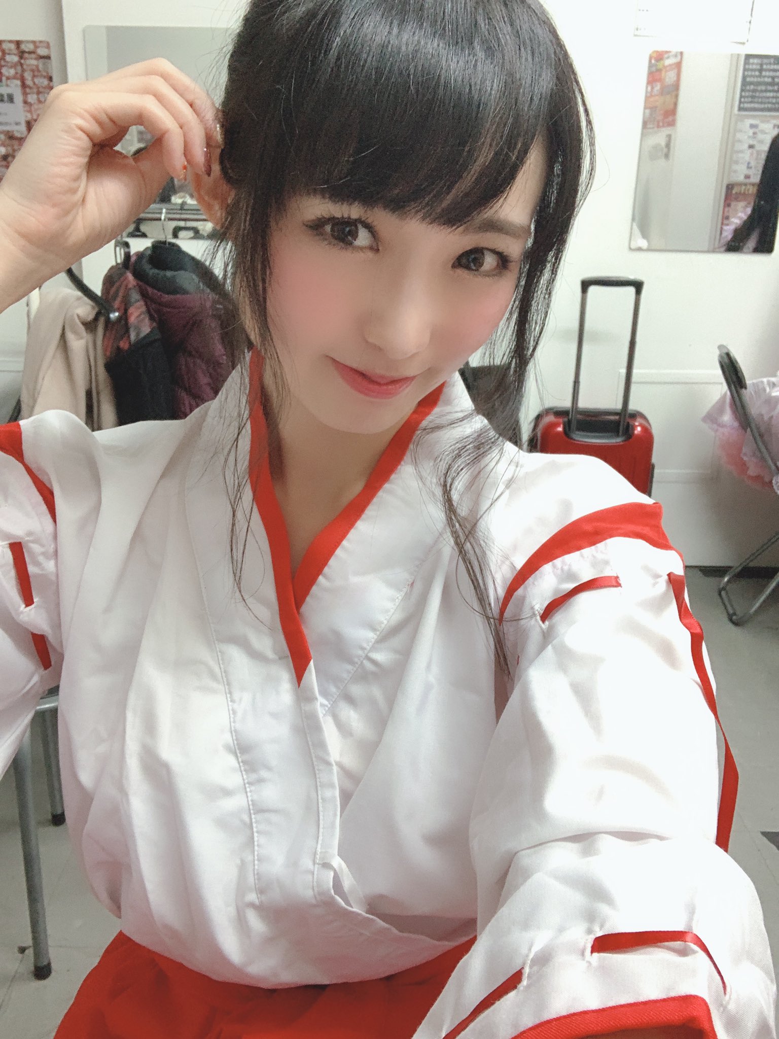 鉄道タレント　ミス飛鳥　伊藤桃　チェキ 鉄道タレント ミス飛鳥 伊藤桃 チェキ - メルカリ