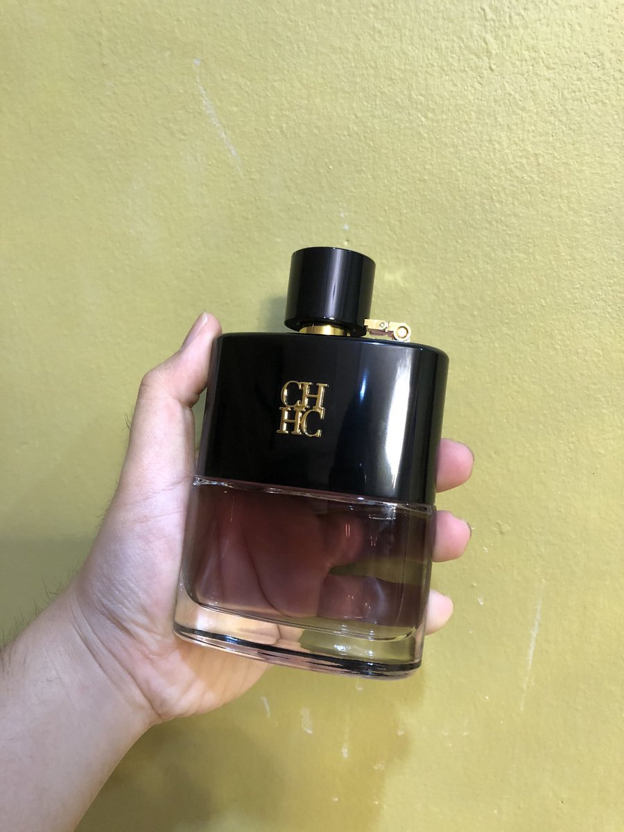 CH Men Prive by Carolina Herrera. Boozy, sweet, spicy and leathery scent. As a man who loves leather, cardamom and rum, this one is a perfect “villain” fragrance to him. It reminds me of Sons Of Anarchy tv series idk why mybe due to the big bike that they ride?