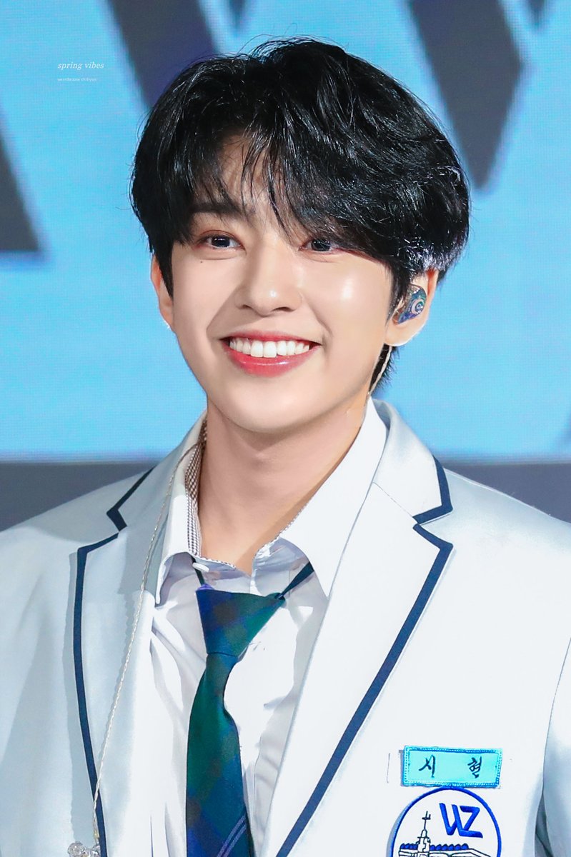 SpringVibes_'s tweet image. 191124
#위인더존 #시현 #SHIHYUN
