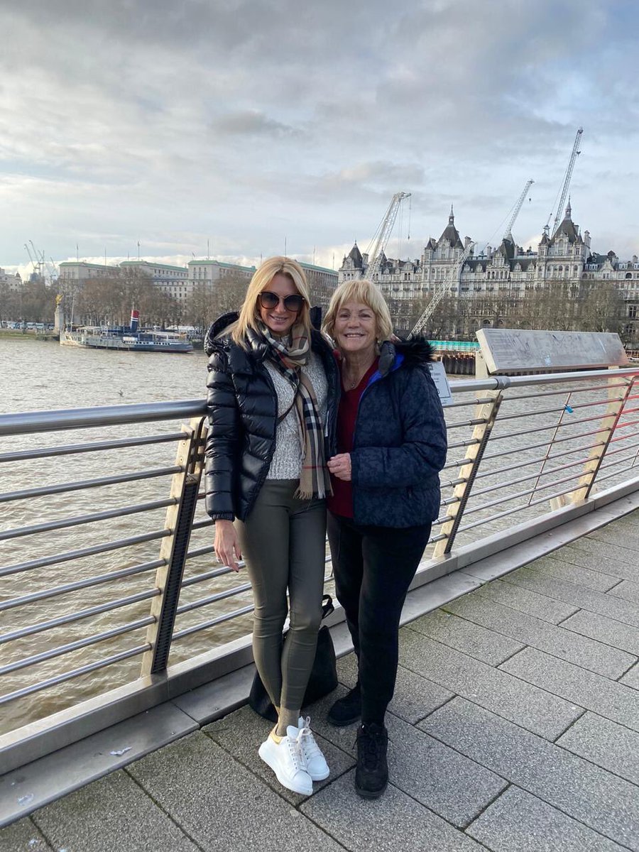 Chau londres