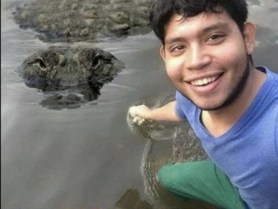 dammiedammie35's tweet image. A very very short story of how a small play ended in tears 😩😫🤧💀 

Jesus 🙆🏻‍♂️