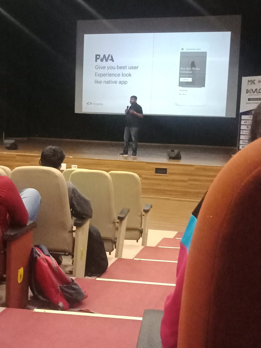 TejSoni0022's tweet photo. Attending a great Workshop #DEVLOOP https://t.co/RX35K0HgVA