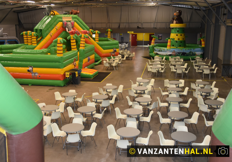 Dit weekend kan het nog: Lekker spelen in indoor speelparadijs het #KinderPretpark in #NieuwVennep! Vét veel springkussens en andere speeltoestellen 🤸🏻‍♂️ ow.ly/ZE5L50xDV4X
#kerstvakantietip #kidsprooftip #happykidshappyparents