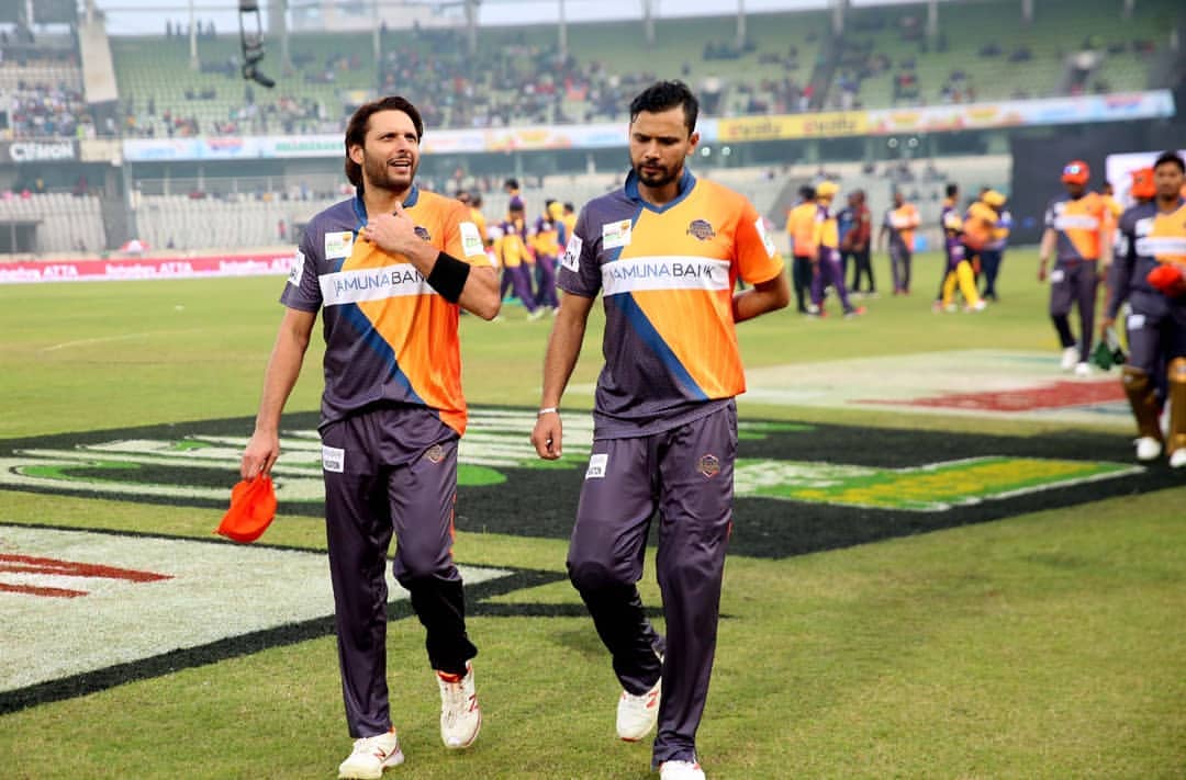 ImMashrafe02's tweet photo. #Dhaka_Platoon
@SAfridiOfficial
#MM02 #M2 https://t.co/xLkj432Ta5